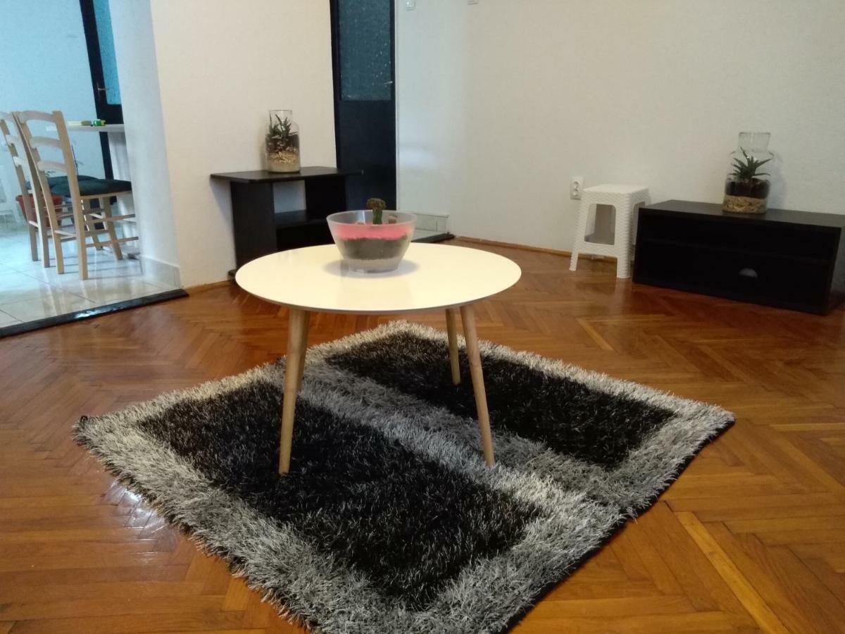Apartment Giardino Fiume Kültér fotó